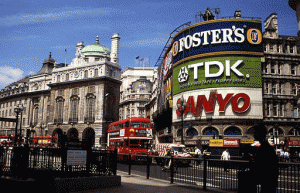 Countries Piccadilly Circus {{Information |Description=Piccadilly Circus, London, Great Britain |Source=own work |Date=07/1992 |Author=Matthias Prinke |Permission= }} piccadilly_circus_1992_07